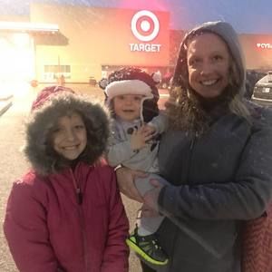 Meet your Posher, Leslie